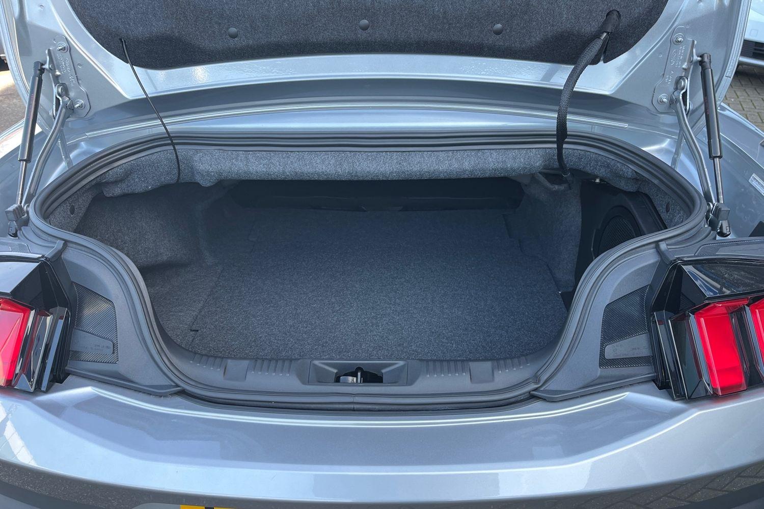 Ford MUSTANG Photo 20