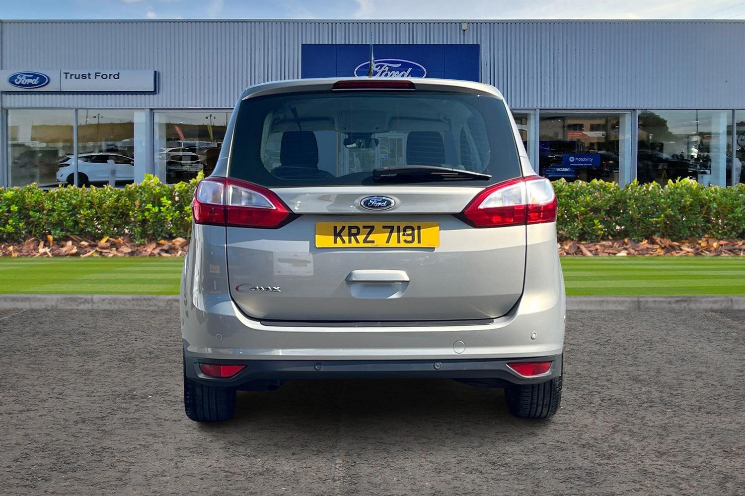 Ford GRAND C-MAX Photo 6