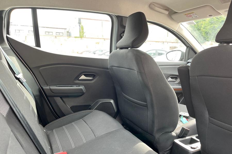 Dacia SANDERO STEPWAY Photo autoimg-9c93f3905f801ec826c9002e3efd1beaa84dd683.jpg