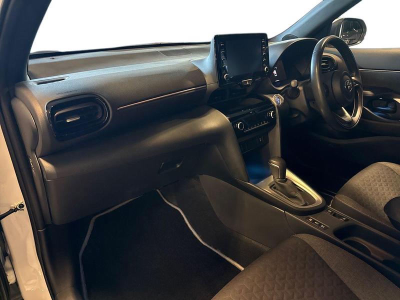 Used Toyota Yaris Cross PJ22UKE 15