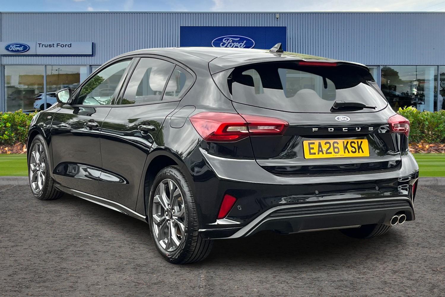 Ford FOCUS Photo 1