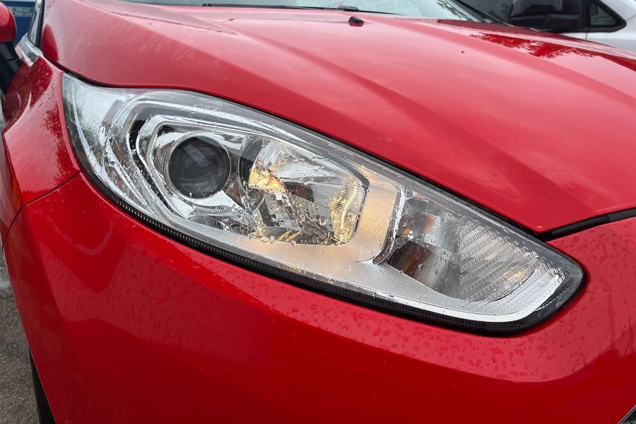 Ford FIESTA Photo autoimg-9ca43ba039717906a52f2ff2f81076d8e44b07b6.jpg