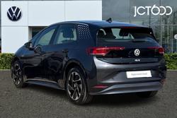 VOLKSWAGEN ID.3 Photo 3