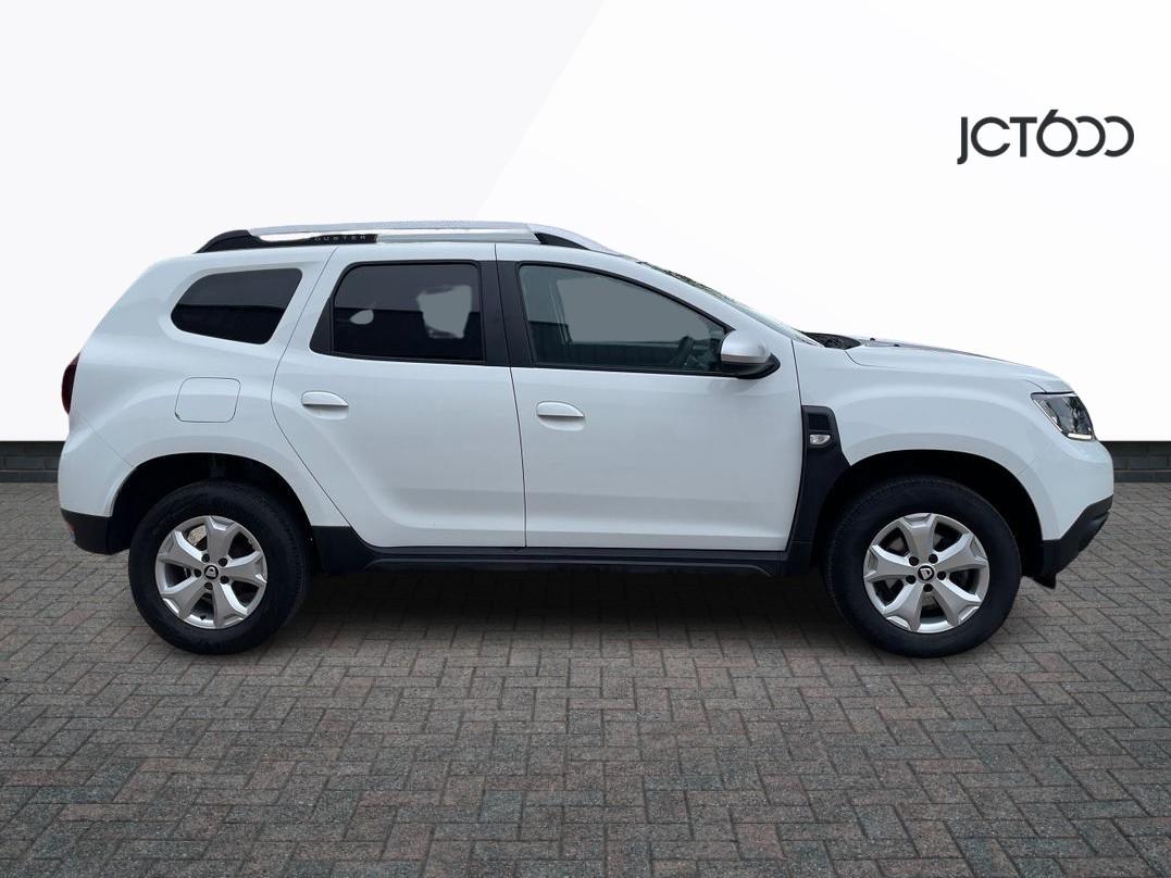 2020 DACIA Duster 1.3 TCe 130 Comfort 5dr £10,900 26,619 miles WHITE