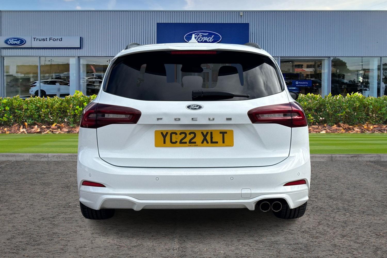 Ford FOCUS Photo 6