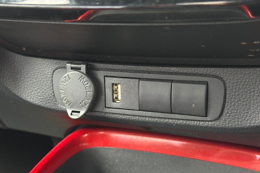 Toyota AYGO X Photo autoimg-9ca9e59b2f0af2ea661a3f946d38c1a7d47361cf.jpg
