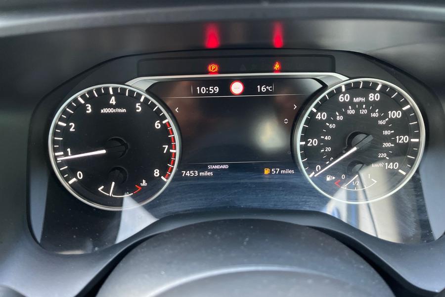Nissan QASHQAI Photo autoimg-9caaf58f397ae2e27e52221777f55ee0094ad341.jpg