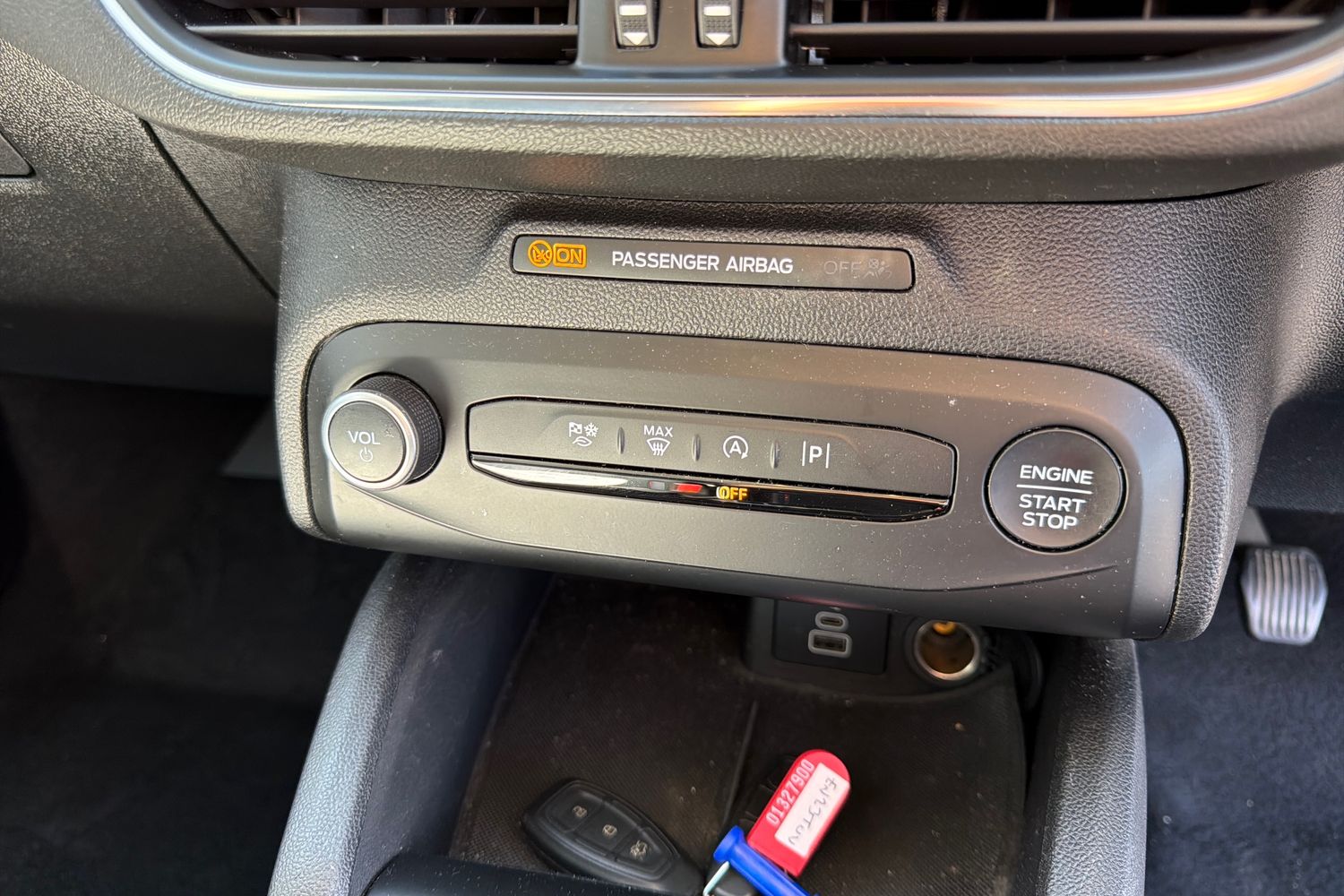 Ford FOCUS Photo 26