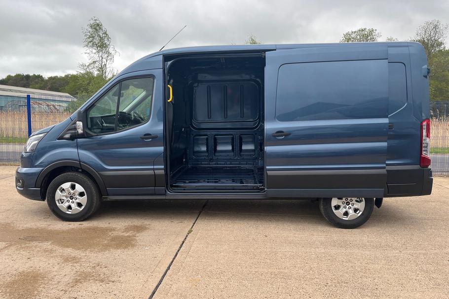 Used FORD TRANSIT WN75BZO 5