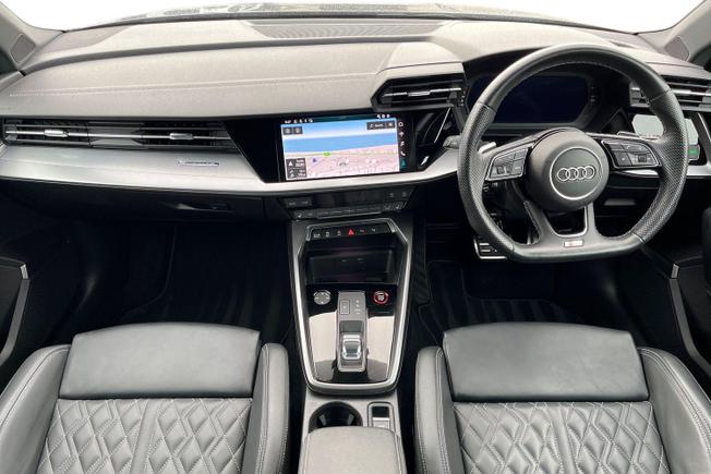Audi S3 Photo 10