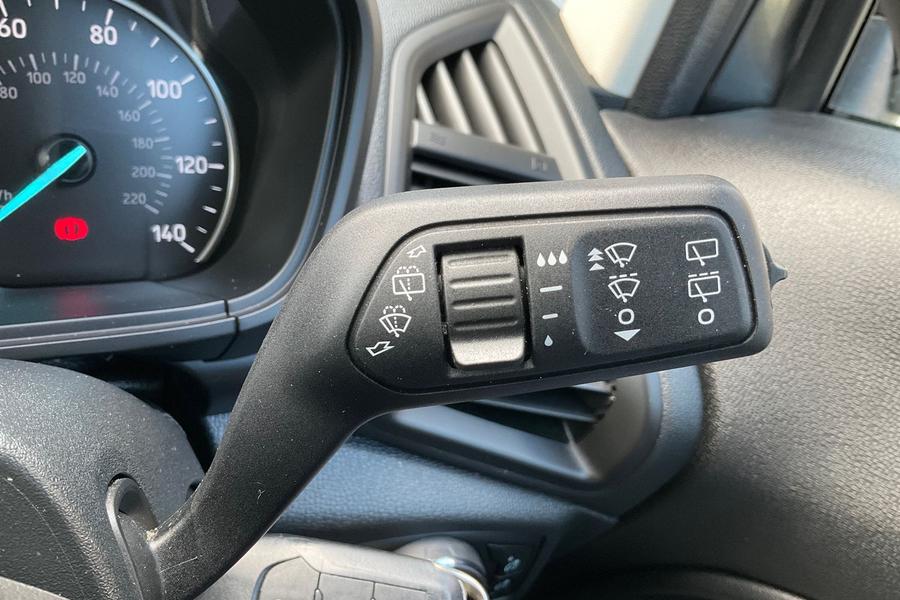 Ford ECOSPORT Photo autoimg-9cb1962d4c52b44fc9e72abb2dcccbc73ae96eae.jpg