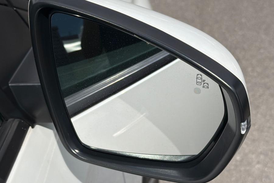 Peugeot 5008 Photo autoimg-9cb34d3df95fe5457fe75543b8575b319143f306.jpg