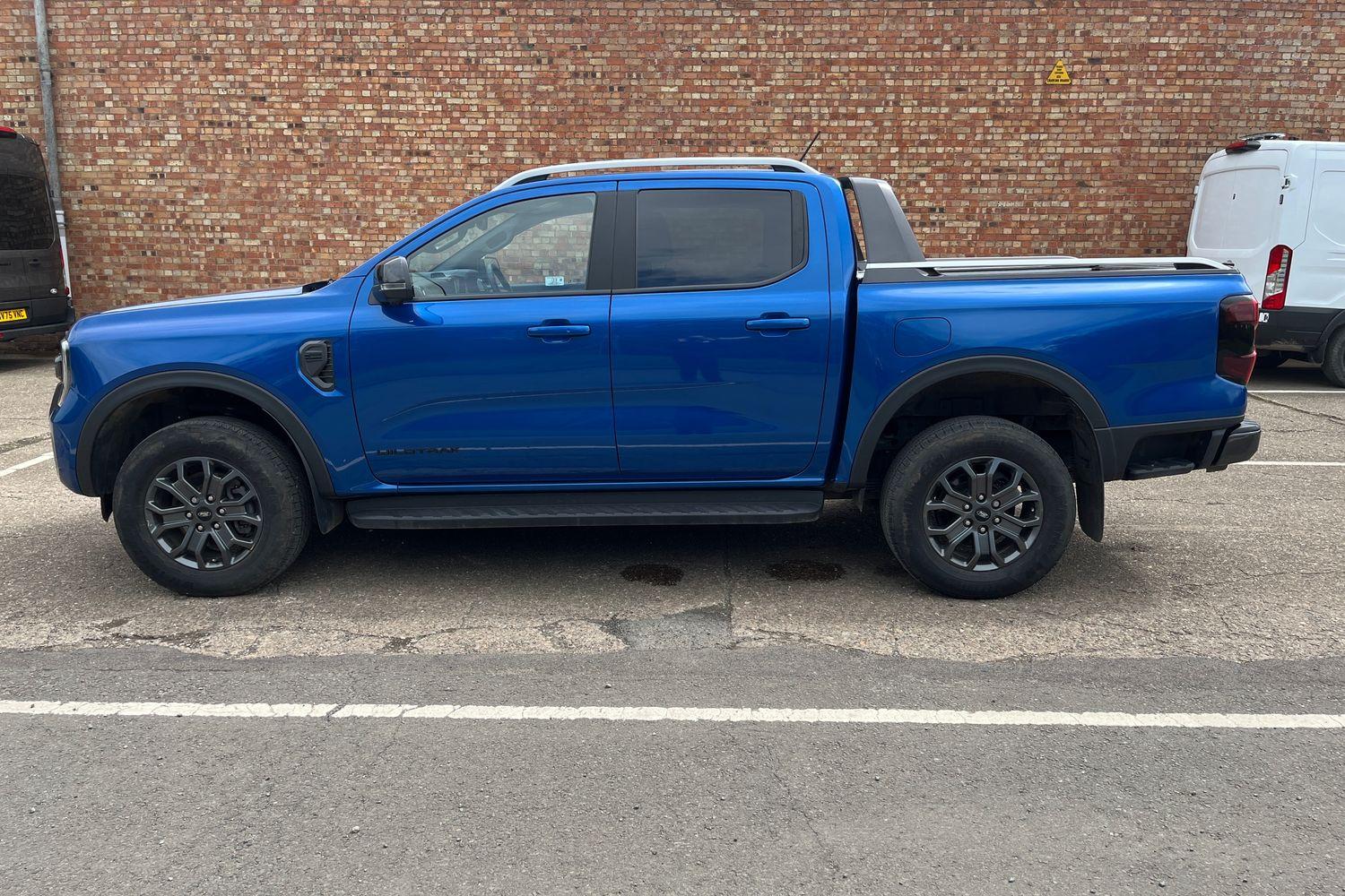 Ford RANGER Photo 4