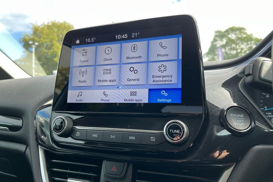 Ford FIESTA Photo autoimg-9cb4b6eccd9e24f39cf5daea6bfff2703b71d399.jpg