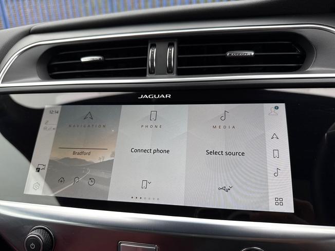 JAGUAR I-Pace Photo 13