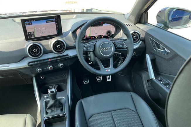 AUDI Q2 Photo 40