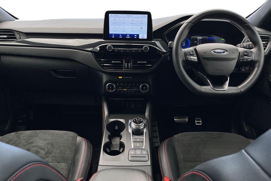 Ford Kuga Photo autoimg-9cbc5d01b07a1b69a74bf2963cf25cbc12b42907.jpg