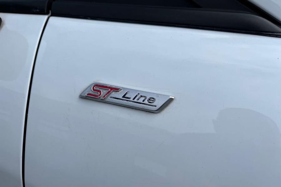 Ford FIESTA Photo autoimg-9cbc795a0410e77d67c2e0e71865dc874a7d28eb.jpg