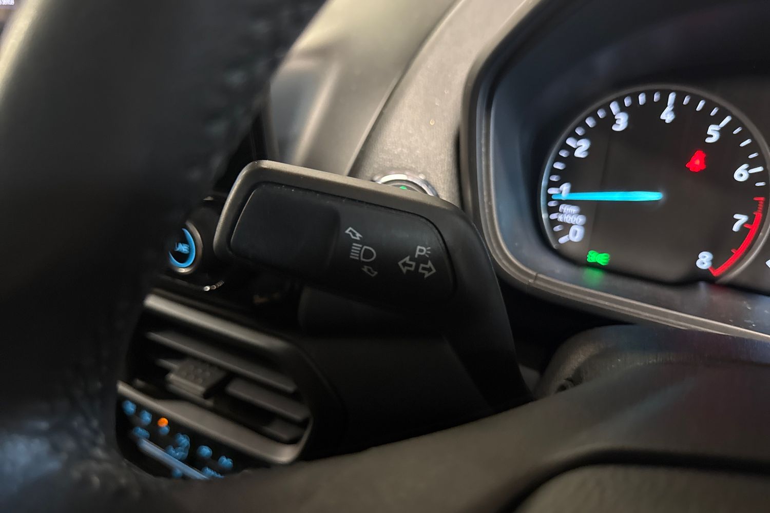 Ford ECOSPORT Photo 13