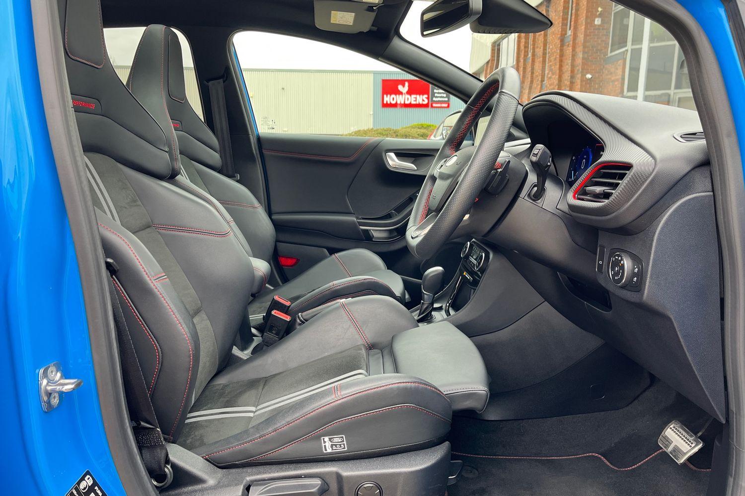 Ford Puma Photo 30