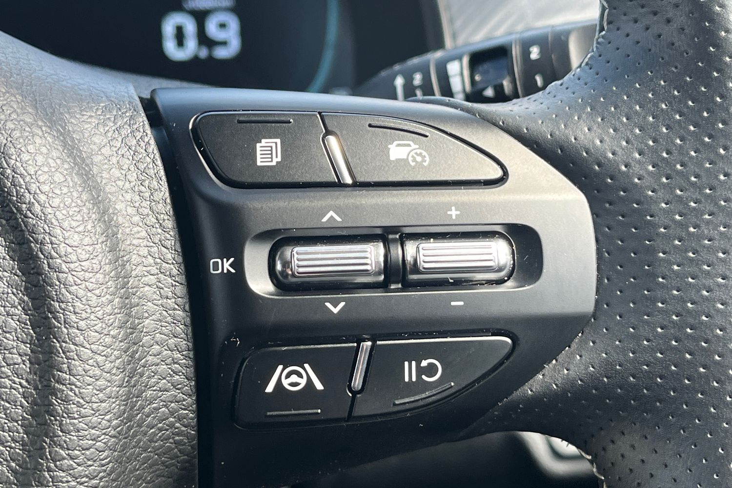 Kia STONIC Photo 34