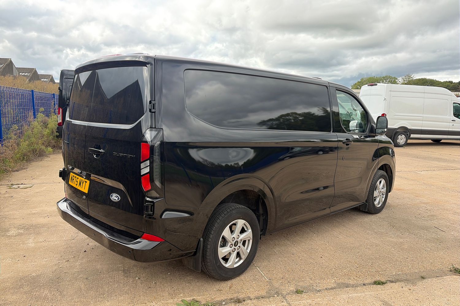 Ford TRANSIT CUSTOM Photo 21