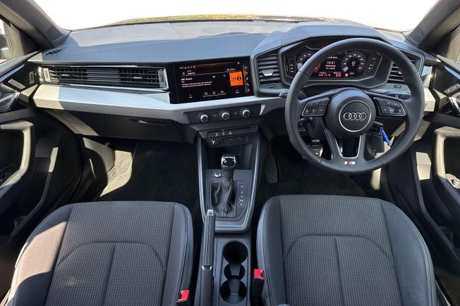 Audi A1 Photo 10