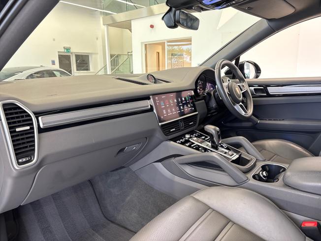 PORSCHE Cayenne Photo 13