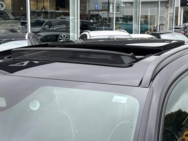 VOLVO Xc40 Photo 47