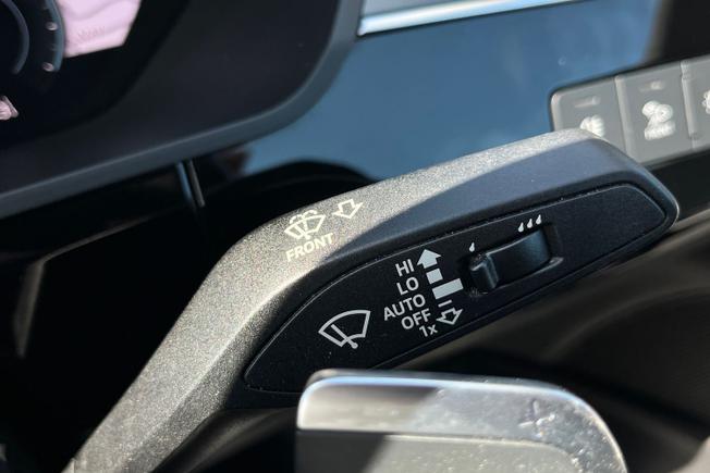 Audi e-tron Photo 37