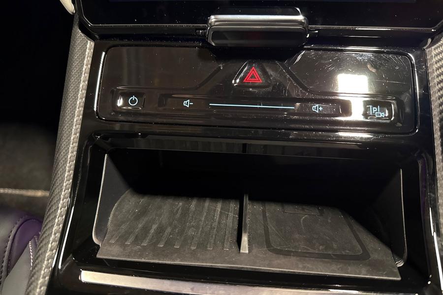 Ford Explorer Photo autoimg-9cd04ee67369dcdf76b8a66be4a6cec1e777e245.jpg