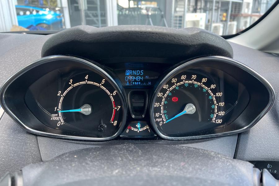 Ford FIESTA Photo autoimg-9cd11dbcf785119eb7a6bdf578b85ac98d645460.jpg