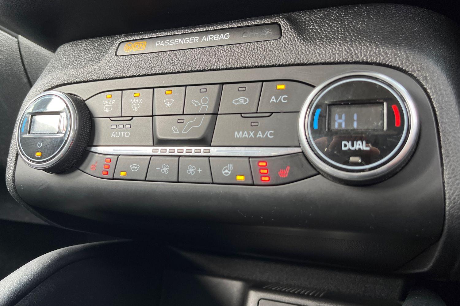Ford FOCUS VIGNALE Photo 31