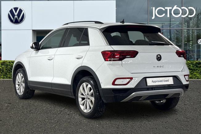 VOLKSWAGEN T-Roc Photo 3