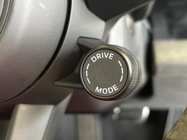 Porsche Taycan Photo 36