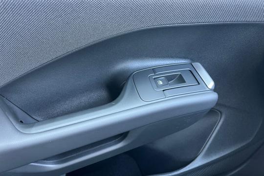 Volkswagen T-roc Photo autoimg-9cd6bf7d6abaab2185a796bf910532aec545777e.jpg