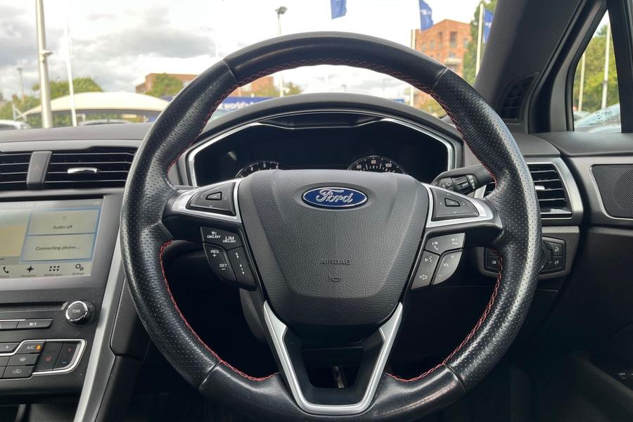 Ford Mondeo Photo autoimg-9cd75cc01b38db69bff5c1c04c6927fdafda361d.jpg