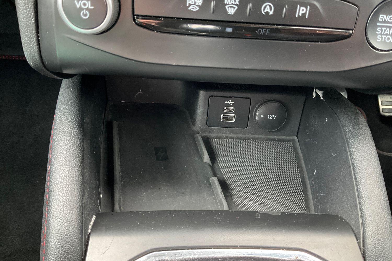 Ford FOCUS Photo 33