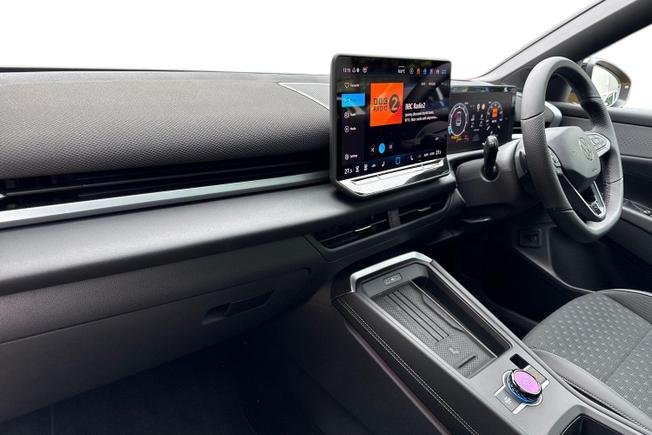 VOLKSWAGEN T-Roc Photo 2