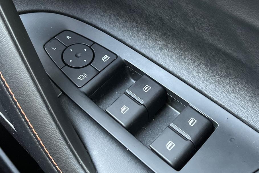 Used MG Motor UK HS 16