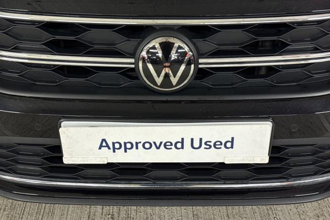 VOLKSWAGEN Taigo Photo 39