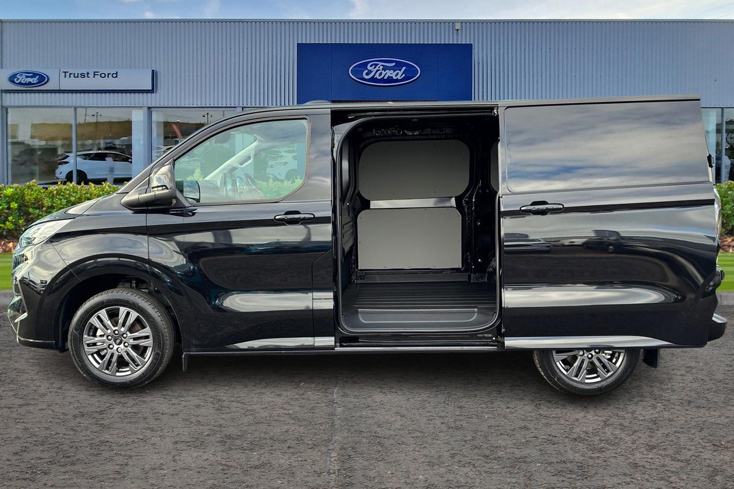 Ford TRANSIT CUSTOM Photo 4