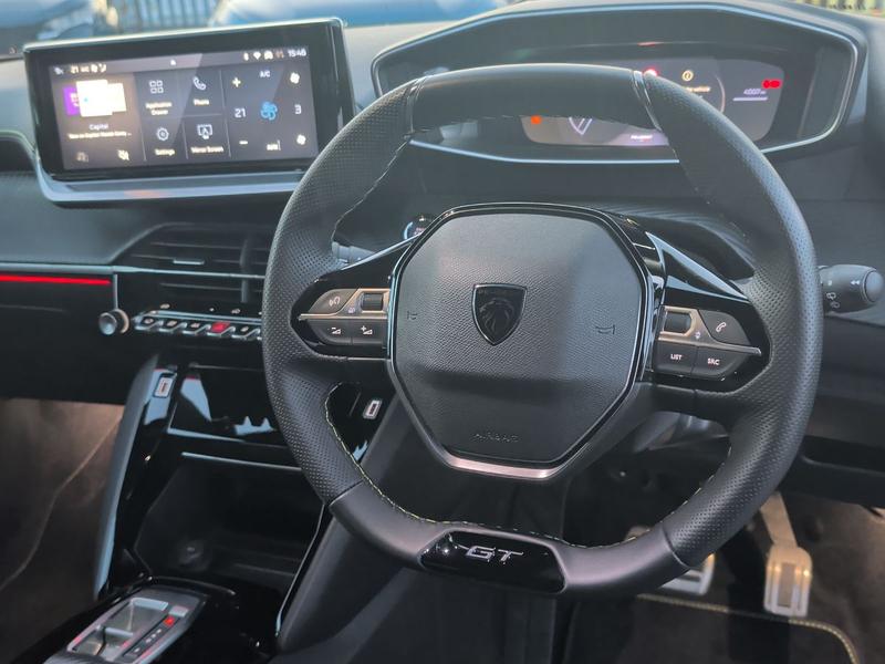 Used Peugeot E-2008 NX74YOO 32