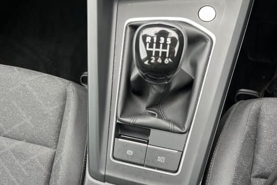 Volkswagen Golf Photo autoimg-9ce68203e32306f117053115b3588615ad91643b.jpg