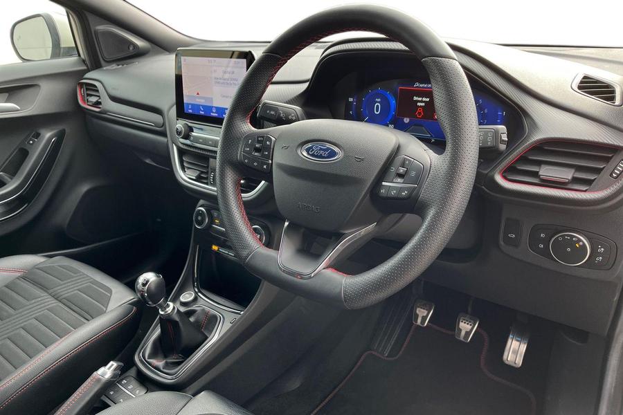 Ford PUMA Photo autoimg-9cebd522fa77c3fef679d12e12439f494de53f41.jpg