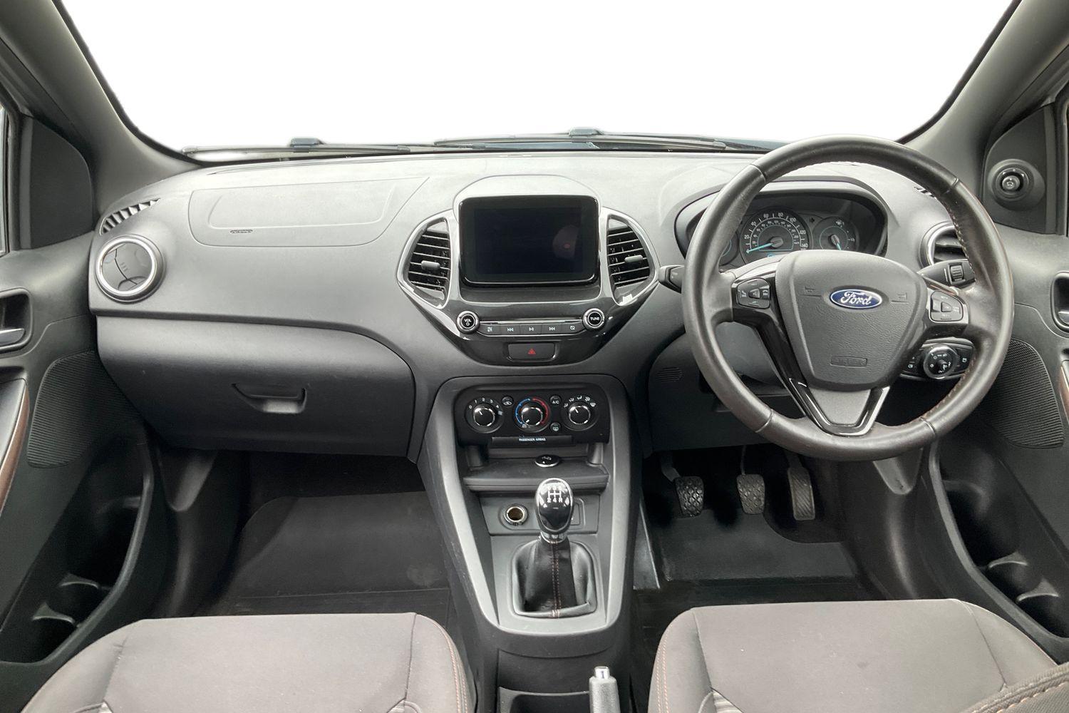 Ford KA+ Photo 9