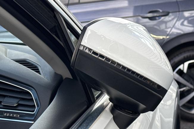 VOLKSWAGEN Tiguan Photo 47