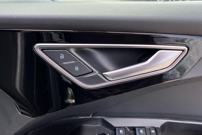 AUDI Q4 E-Tron Photo 46