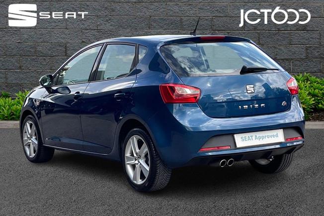 SEAT Ibiza Photo 3