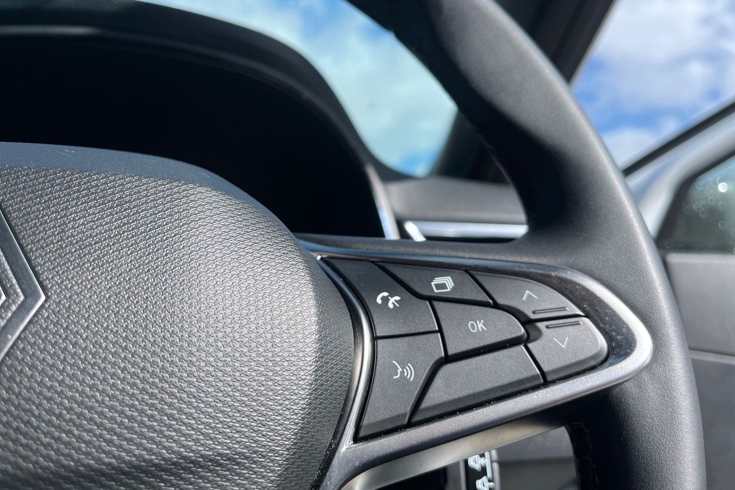 Renault CLIO Photo 27